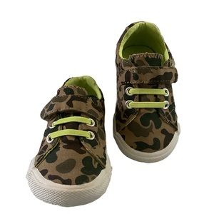 Genuine Kids OshKosh Camouflage Alec Sneakers